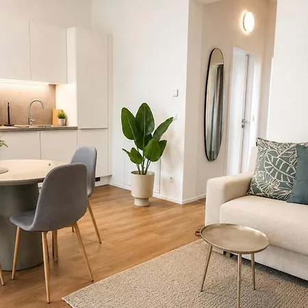 Center - Serviced Boutique - Urban Flats Баден