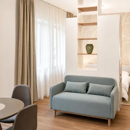 Апарт-отель Center - Serviced Boutique - Urban Flats